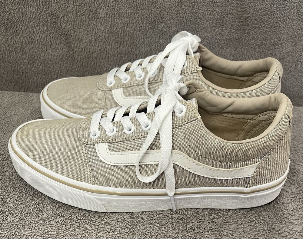 Vans Off The wall Women's Low-Top Size 8.5 Beige and White Casual Sneakers